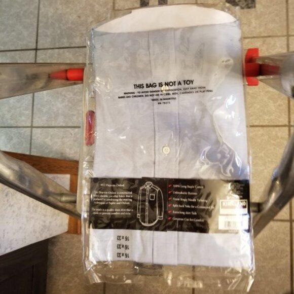 Kirkland Signature 85/2 Pinpoint Oxford Men's Dress Shirt - Picture 2 of 2